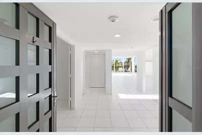 1065 Gulf Of Mexico Drive #305, Longboat Key, FL 34228 - Photo 12