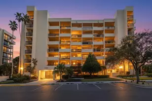 1065 Gulf Of Mexico Dr, Longboat Key, FL 34228 - Photo 4