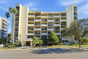 1065 Gulf of Mexico Dr, Longboat Key, FL 34228 - Photo 48