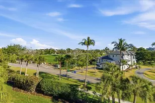 1065 Gulf of Mexico Dr, Longboat Key, FL 34228 - Photo 4