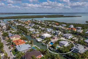 635 Marbury Ln, Longboat Key, FL 34228 - Photo 4