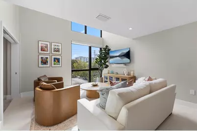 1558 4th St #212, Sarasota, FL 34236 - Photo 2