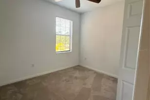 20460 Lagente Cir, Venice, FL 34293 - Photo 10