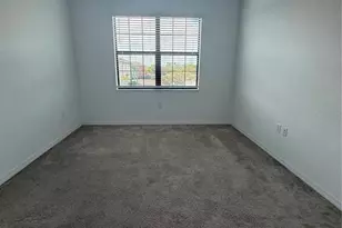 20460 Lagente Cir, Venice, FL 34293 - Photo 8