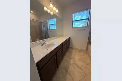 20460 Lagente Circle, Venice, FL 34293 - Photo 14