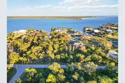 3552 Dwight Street, Port Charlotte, FL 33981 - Photo 4