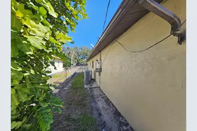 1011 Bacon Avenue, Sarasota, FL 34232 - Photo 62