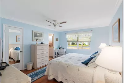 2717 Riverbluff Place #V49, Sarasota, FL 34231 - Photo 10