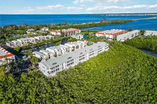 3607 E Bay Dr, Holmes Beach, FL 34217 - Photo 44