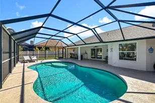 4560 29th Ave Cir E, Palmetto, FL 34221 - Photo 2