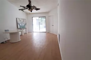 3180 Phlox Dr, Palm Harbor, FL 34684 - Photo 2