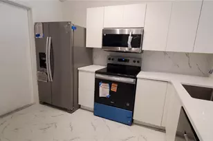 3180 Phlox Dr, Palm Harbor, FL 34684 - Photo 8