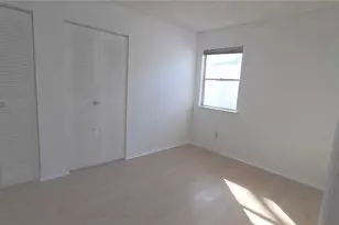 3180 Phlox Dr, Palm Harbor, FL 34684 - Photo 16