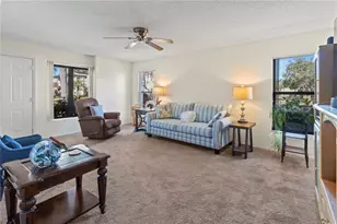 2824 72nd St Ct W, Bradenton, FL 34209 - Photo 8