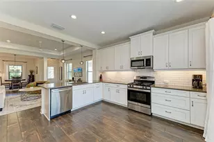 329 Palmaria Ct, Nokomis, FL 34275 - Photo 8