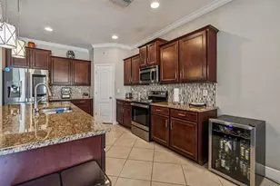 7432 47th Ave Cir E, Bradenton, FL 34203 - Photo 10