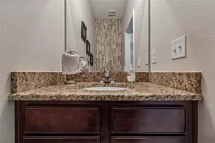 7432 47th Ave Cir E, Bradenton, FL 34203 - Photo 24