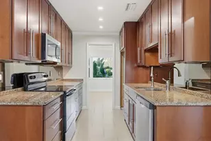 7339 Bounty Dr, Sarasota, FL 34231 - Photo 18