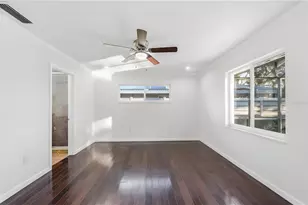 7339 Bounty Dr, Sarasota, FL 34231 - Photo 20