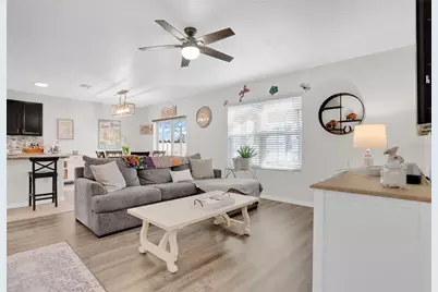 15823 High Bell Place, Bradenton, FL 34212 - Photo 6