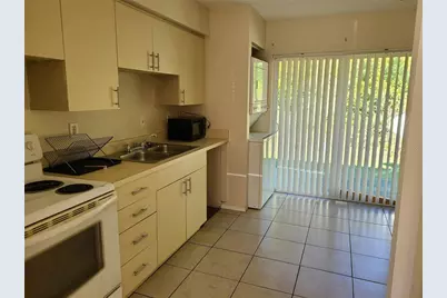 1307 54th Avenue E #1307, Bradenton, FL 34203 - Photo 8