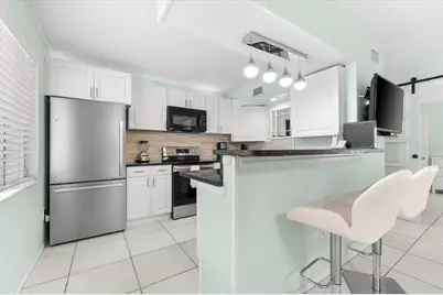 5955 Midnight Pass Road #4E, Sarasota, FL 34242 - Photo 14