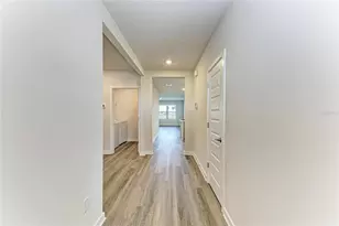 18143 Wheathouse Pl, Bradenton, FL 34211 - Photo 6