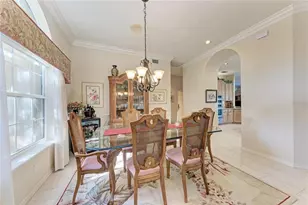 8383 Cypress Hollow Dr, Sarasota, FL 34238 - Photo 24