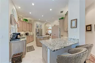8383 Cypress Hollow Dr, Sarasota, FL 34238 - Photo 16