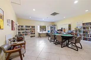 1540 Glen Oaks Dr E, Sarasota, FL 34232 - Photo 18