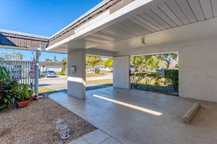 1110 Breezemont Dr, Sarasota, FL 34232 - Photo 2