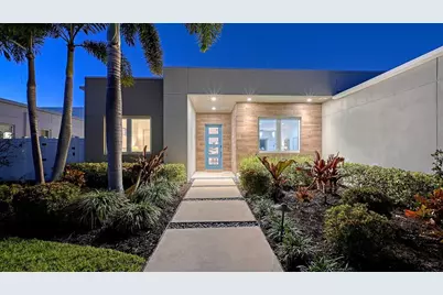 2215 Datura Street, Sarasota, FL 34239 - Photo 2