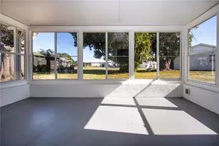 3807 Joyce Dr, Bradenton, FL 34208 - Photo 44