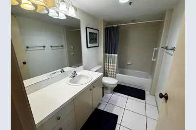 1085 Gulf Of Mexico Drive #205, Longboat Key, FL 34228 - Photo 18