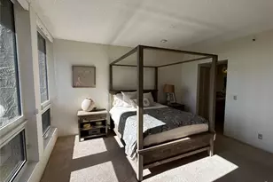 1085 Gulf of Mexico Dr, Longboat Key, FL 34228 - Photo 12