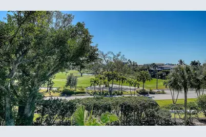 1085 Gulf Of Mexico Drive #205, Longboat Key, FL 34228 - Photo 14