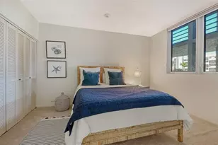 1085 Gulf of Mexico Dr, Longboat Key, FL 34228 - Photo 32