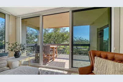 1085 Gulf Of Mexico Drive #205, Longboat Key, FL 34228 - Photo 12