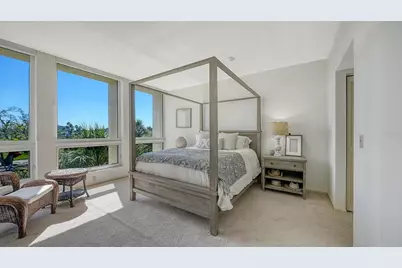 1085 Gulf Of Mexico Drive #205, Longboat Key, FL 34228 - Photo 26