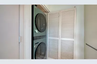 1085 Gulf Of Mexico Drive #205, Longboat Key, FL 34228 - Photo 22
