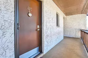 1624 Stickney Point Rd, Sarasota, FL 34231 - Photo 2