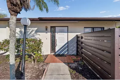 5400 34th Street W #D16, Bradenton, FL 34210 - Photo 4