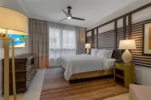 915 Seaside Dr, Sarasota, FL 34242 - Photo 10