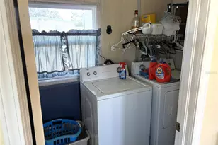 1862 Palm Springs St, Sarasota, FL 34234 - Photo 10