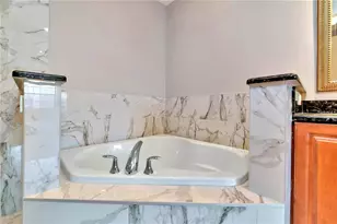 7702 Lake Vista Ct, Bradenton, FL 34202 - Photo 26