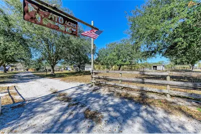 4678 253rd Street E, Myakka City, FL 34251 - Photo 4