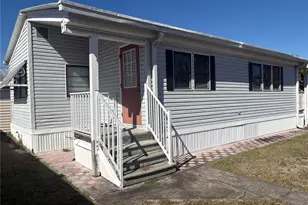 3275 26th Ave E, Bradenton, FL 34208 - Photo 2