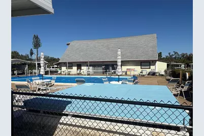 3275 26th Avenue E #109, Bradenton, FL 34208 - Photo 4