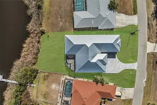 2228 Harbour Dr, Punta Gorda, FL 33983 - Photo 4