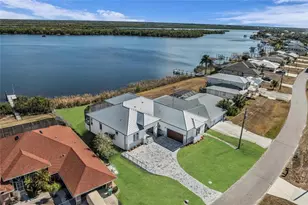 2228 Harbour Dr, Punta Gorda, FL 33983 - Photo 62